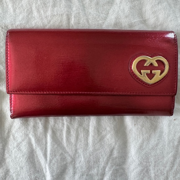Gucci Lovely Heart wallet - Picture 1 of 10